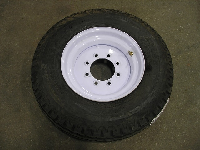 LT8-14.5 on 14.5" x 6" JJ White Conventional Wheel - 8 on 6.5"