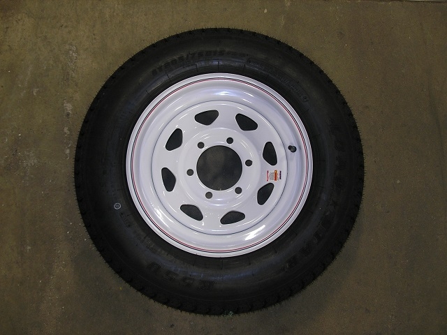 ST205/75D15 on 15" x 5.5" JJ White 8 Spoke Wheel - 6 on 5.5"