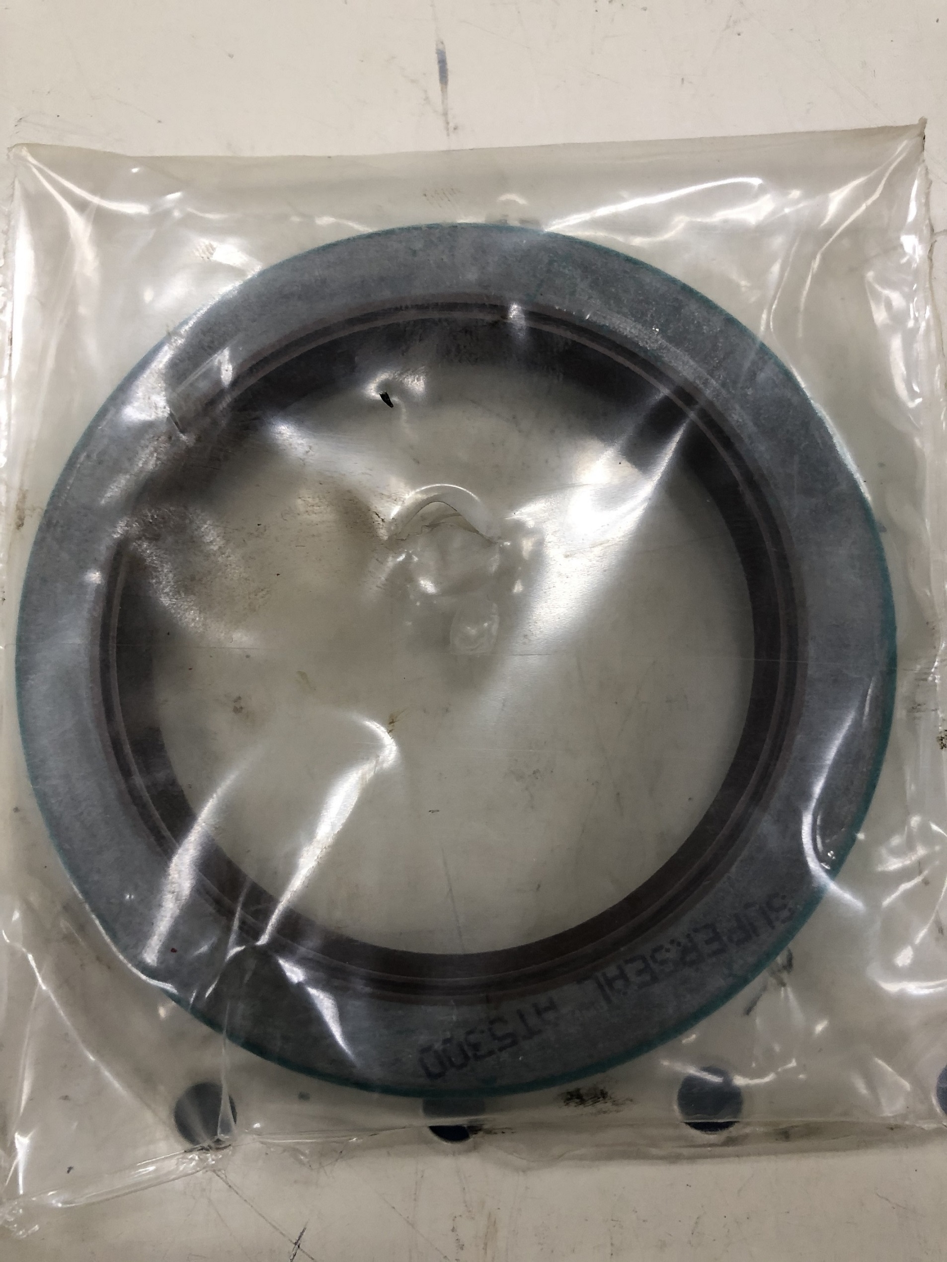 Air Tight - Grease Seal - 5.2K Hub With Spindle (Obsolete/Discontinued)